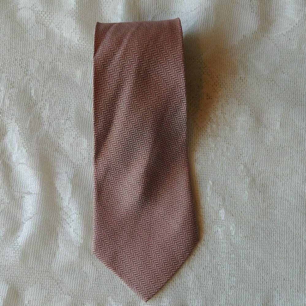 Tie 65% acetate 35% rayon